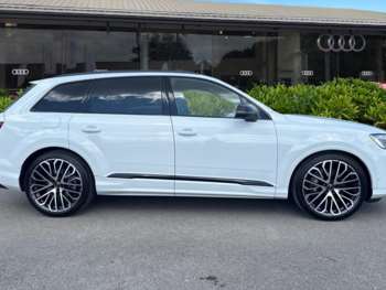 Used Audi Q7 2024 for sale - 75064661: Photo