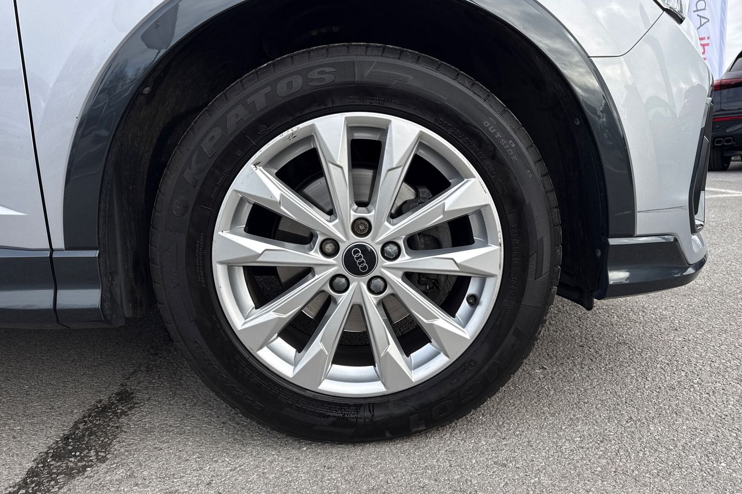 Used Audi Q3 2023 for sale - 77820126: Photo 10