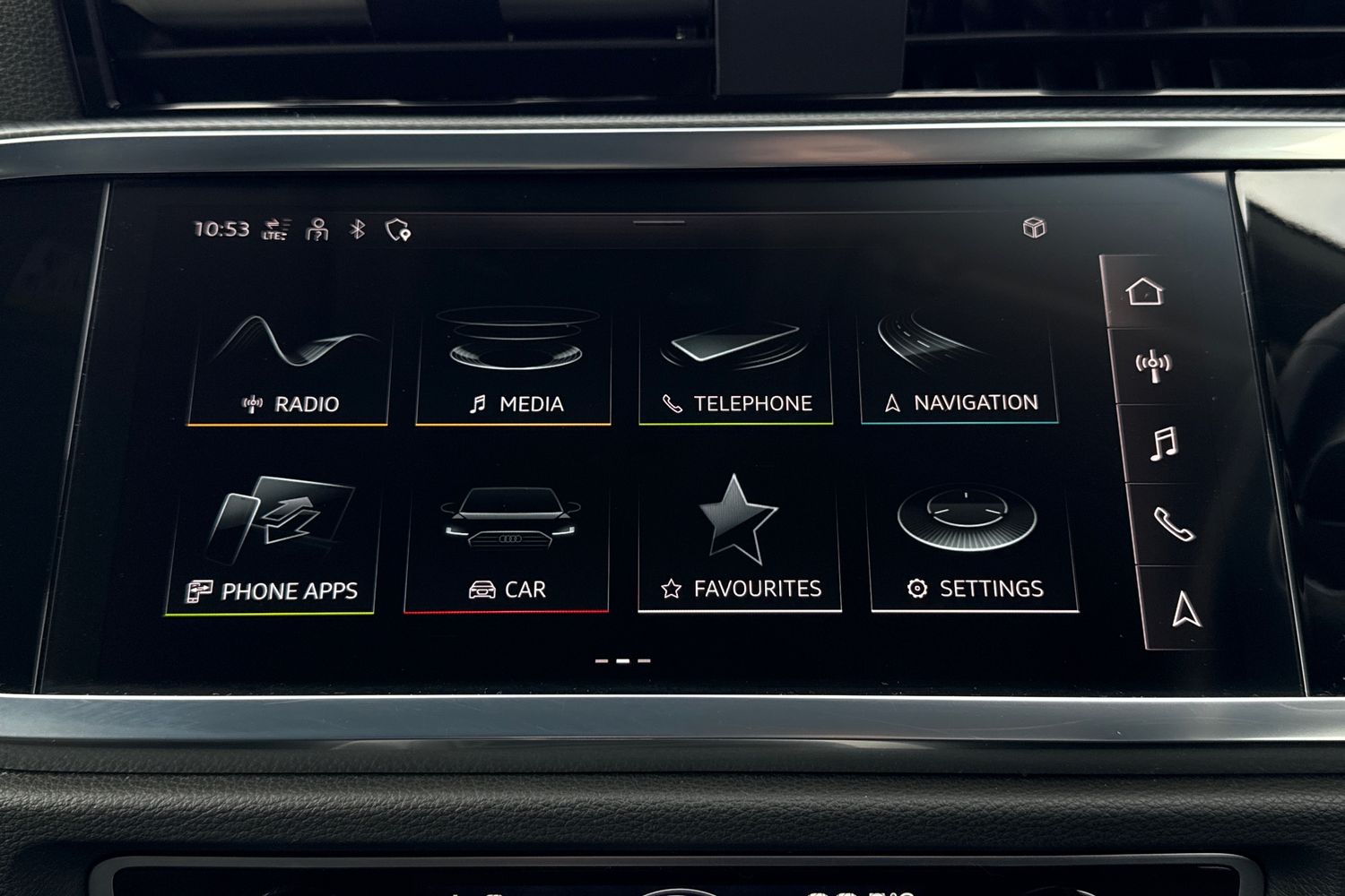 Used Audi Q3 2023 for sale - 77820126: Photo 16