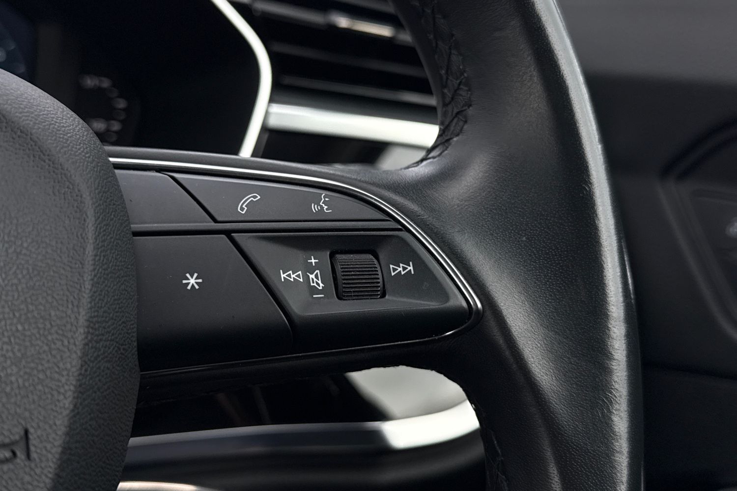 Used Audi Q3 2023 for sale - 77820126: Photo 34