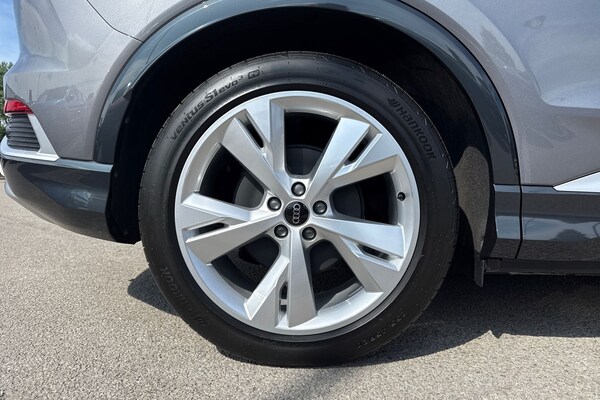 Used Audi Q4 e-tron 2025 for sale - 73568018: Photo 10