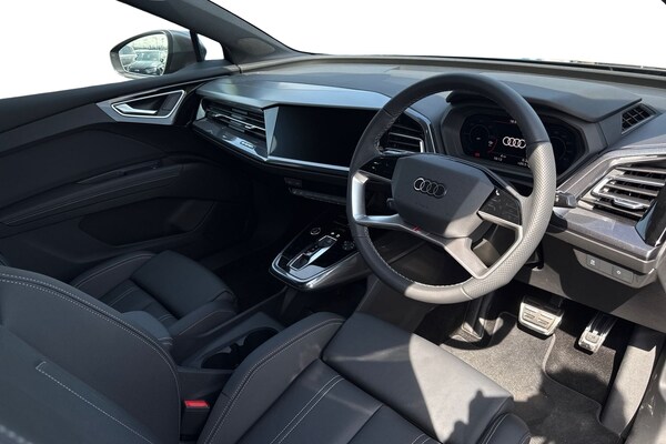 Used Audi Q4 e-tron 2025 for sale - 73568018: Photo 13