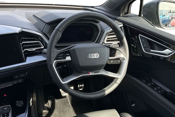 Used Audi Q4 e-tron 2025 for sale - 73568018: Photo 17