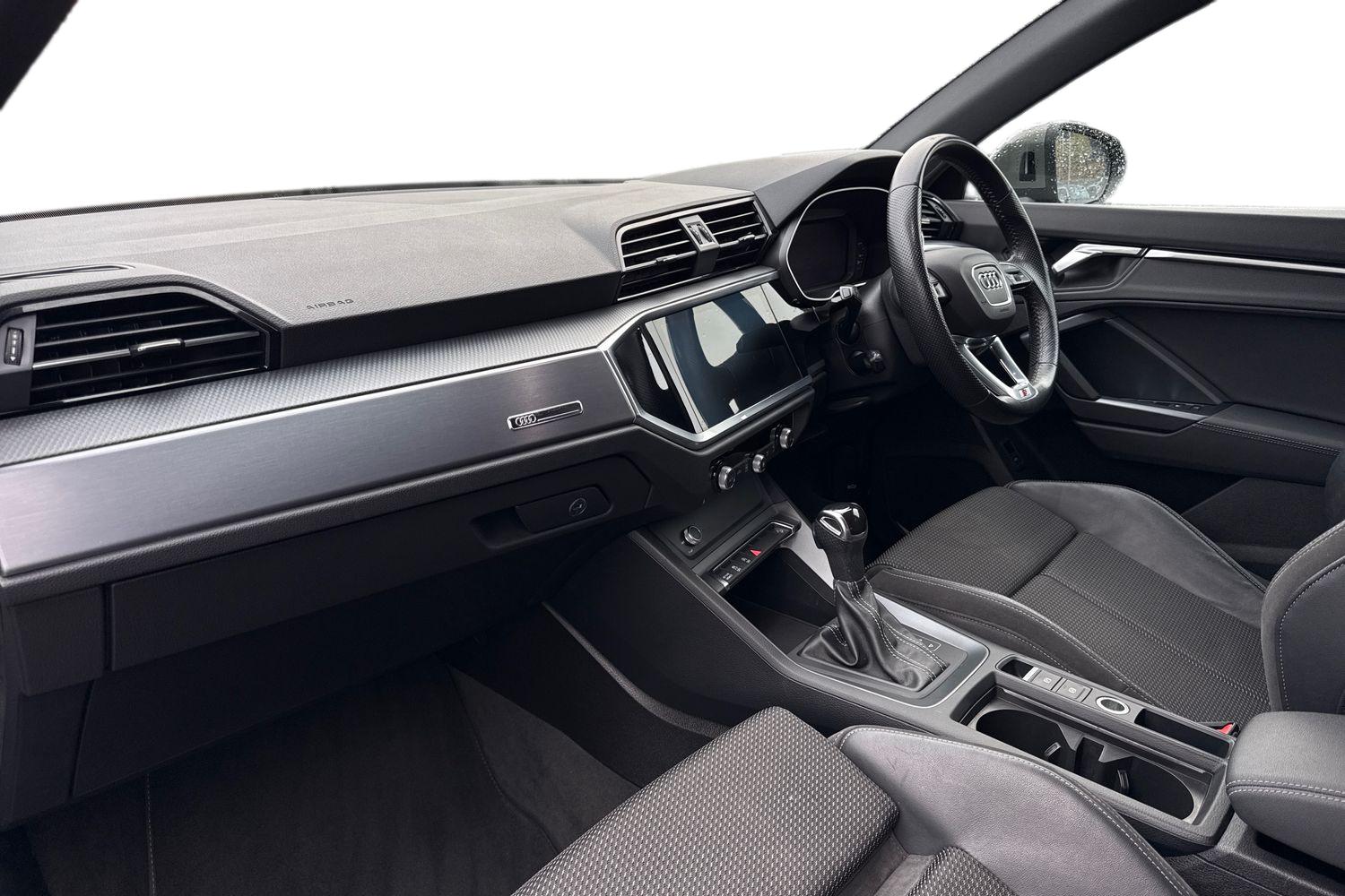 Used Audi Q3 2020 for sale - 76535305: Photo 15