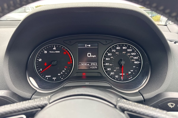 Used Audi Q2 2018 for sale - 76257004: Photo 35