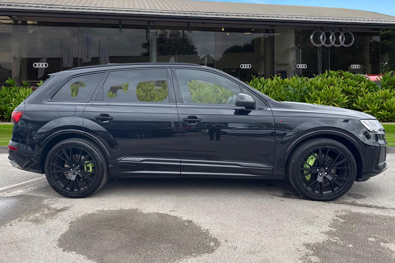 Used Audi Q7 2020 for sale - 76197747: Photo 3