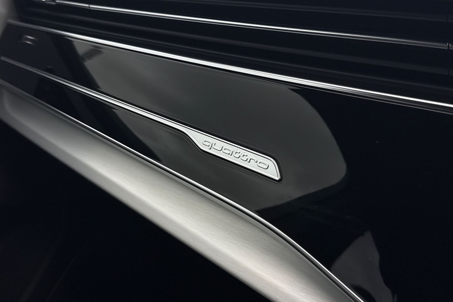 Used Audi Q7 2020 for sale - 76197747: Photo 47