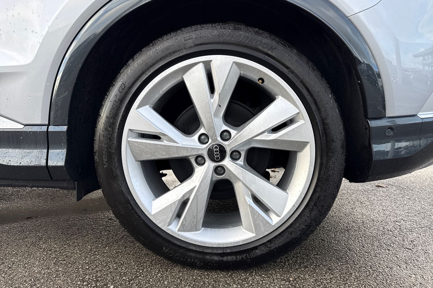 Used Audi Q4 e-tron 2026 for sale - 77368460: Photo 22