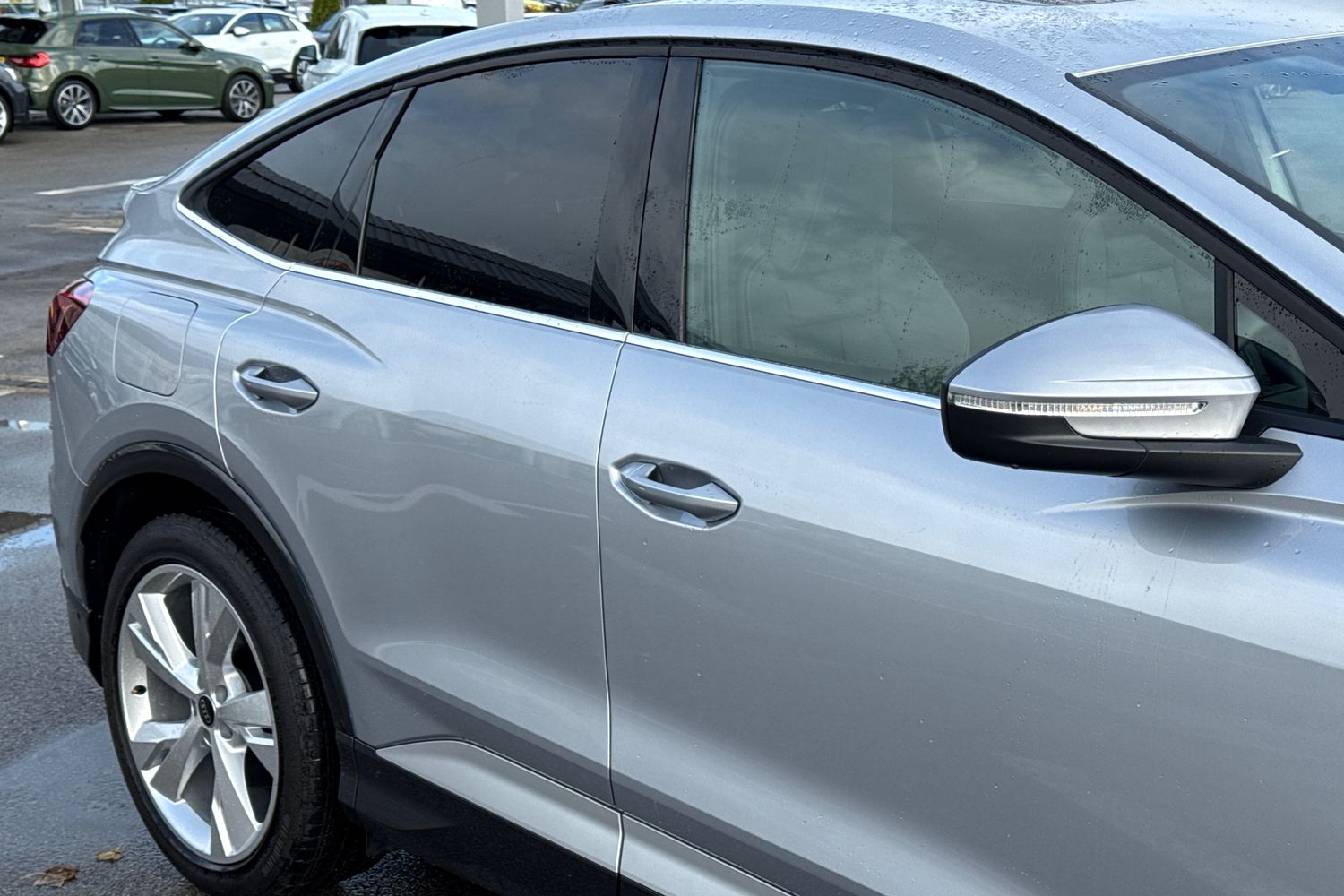 Used Audi Q4 e-tron 2026 for sale - 77368460: Photo 25