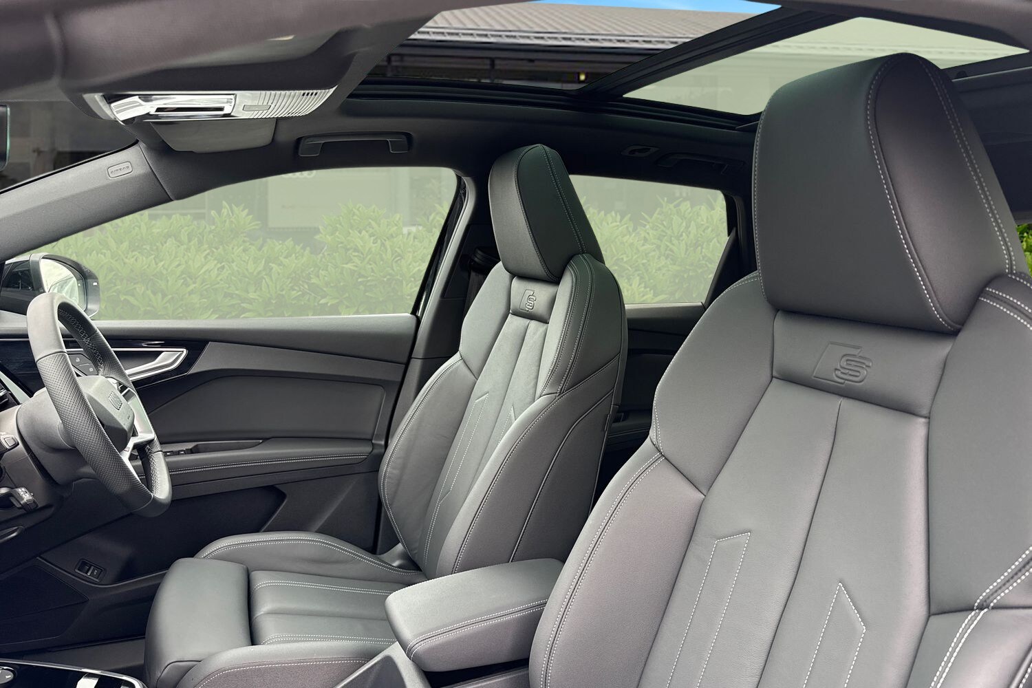 Used Audi Q4 e-tron 2025 for sale - 76558124: Photo 15