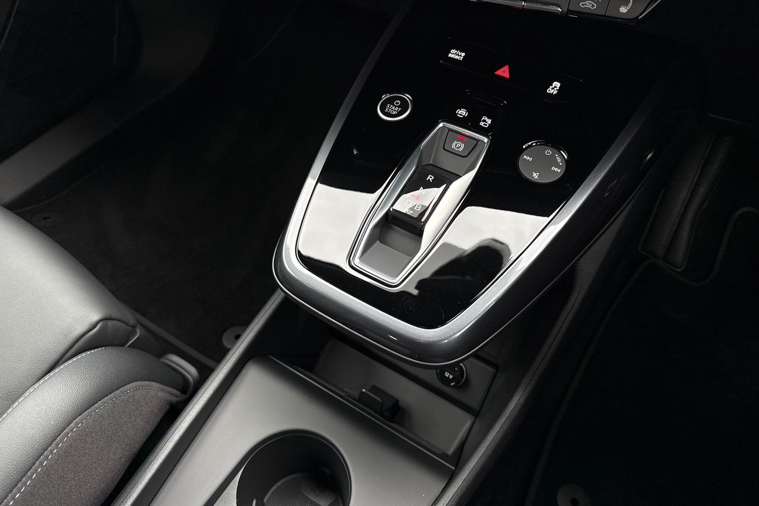 Used Audi Q4 e-tron 2025 for sale - 76558124: Photo 22