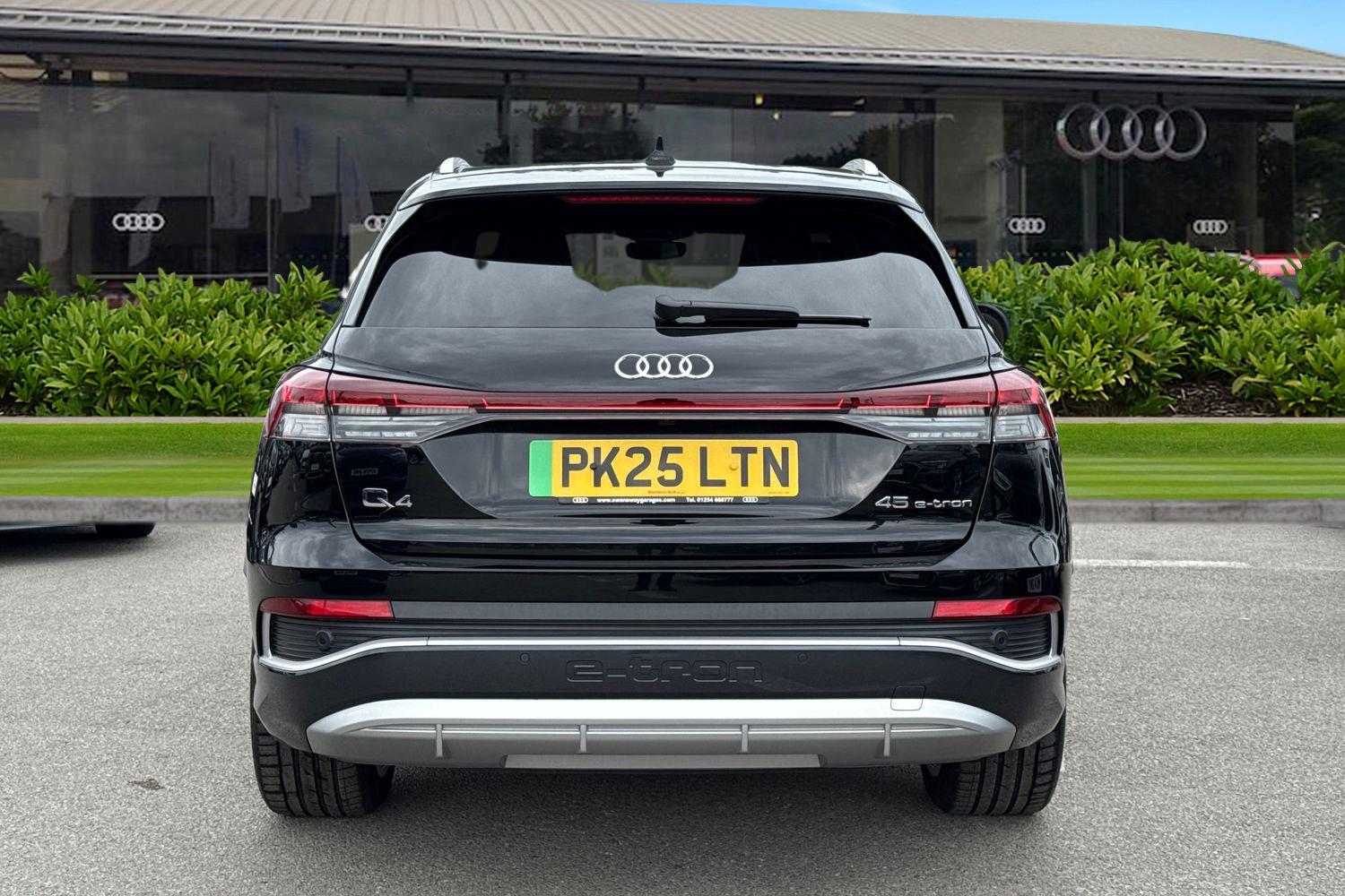 Used Audi Q4 e-tron 2025 for sale - 76558124: Photo 4