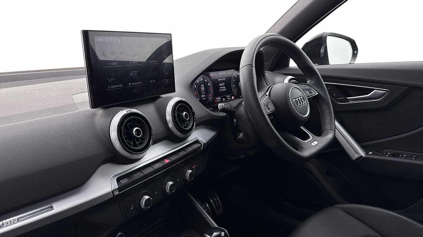 Used Audi Q2 2024 for sale - 76909405: Photo 2