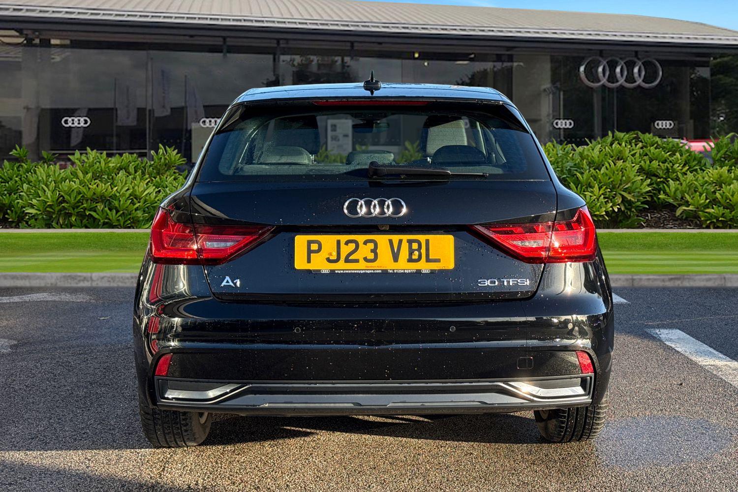 Used Audi A1 2023 for sale - 76782978: Photo 4