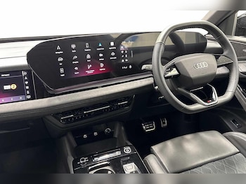 Used Audi Q6 e-tron 2025 for sale - 76320446: Photo