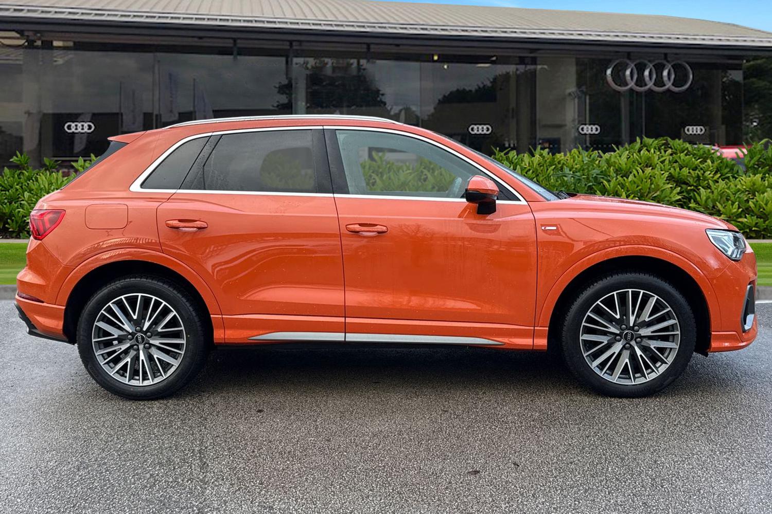 Used Audi Q3 2023 for sale - 77577617: Photo 3