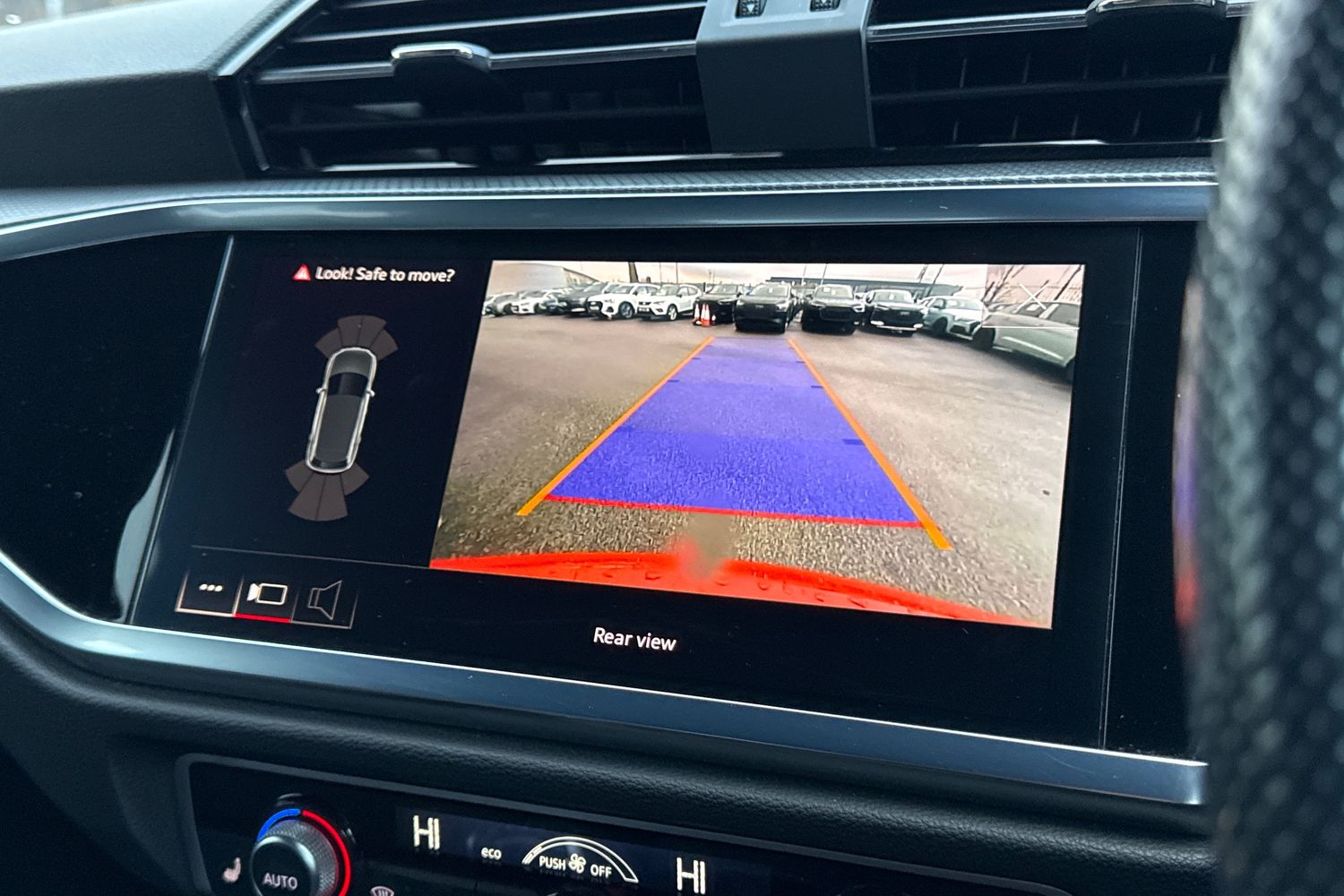 Used Audi Q3 2023 for sale - 77577617: Photo 32