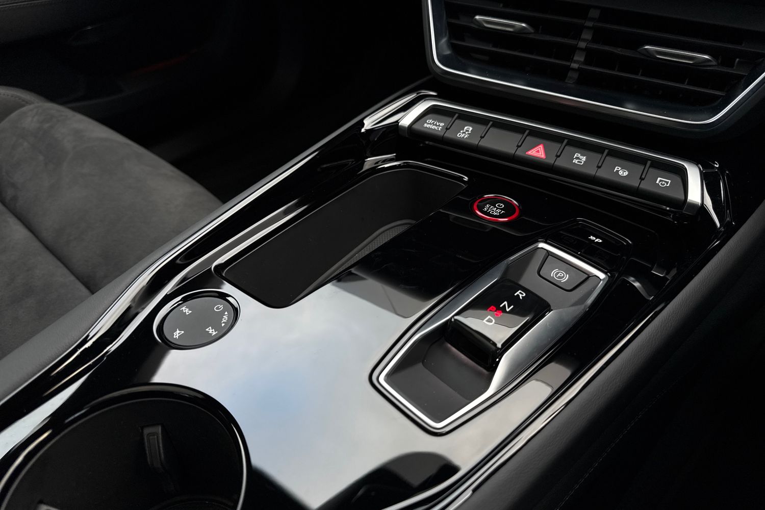 Used Audi e-tron GT 2025 for sale - 77593447: Photo 22