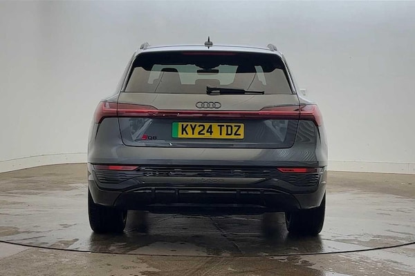 Used Audi Q8 2024 for sale - 76320322: Photo 8