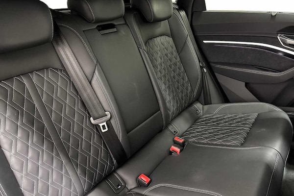 Used Audi Q8 2024 for sale - 76320322: Photo 9
