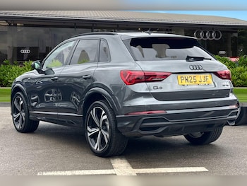 Used Audi Q3 2025 for sale - 76232580: Photo 2