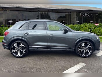 Used Audi Q3 2025 for sale - 76232580: Photo 3