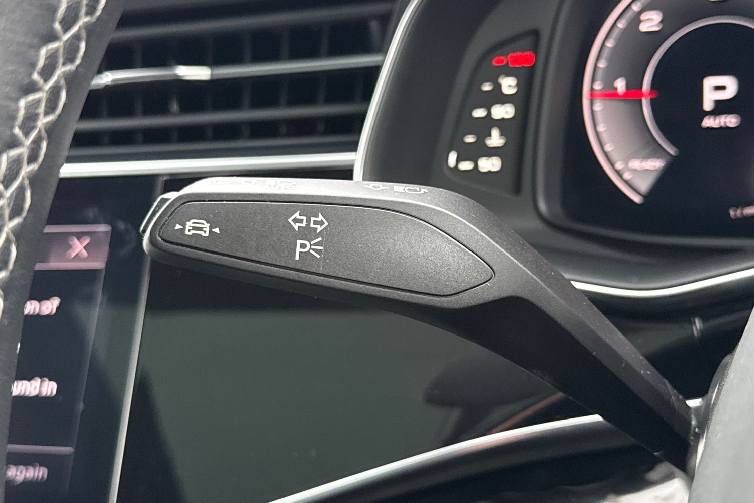 Used Audi Q7 2023 for sale - 76553554: Photo 40