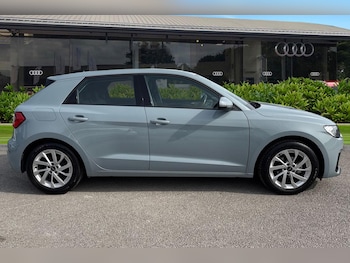 Used Audi A1 2023 for sale - 77996448: Photo