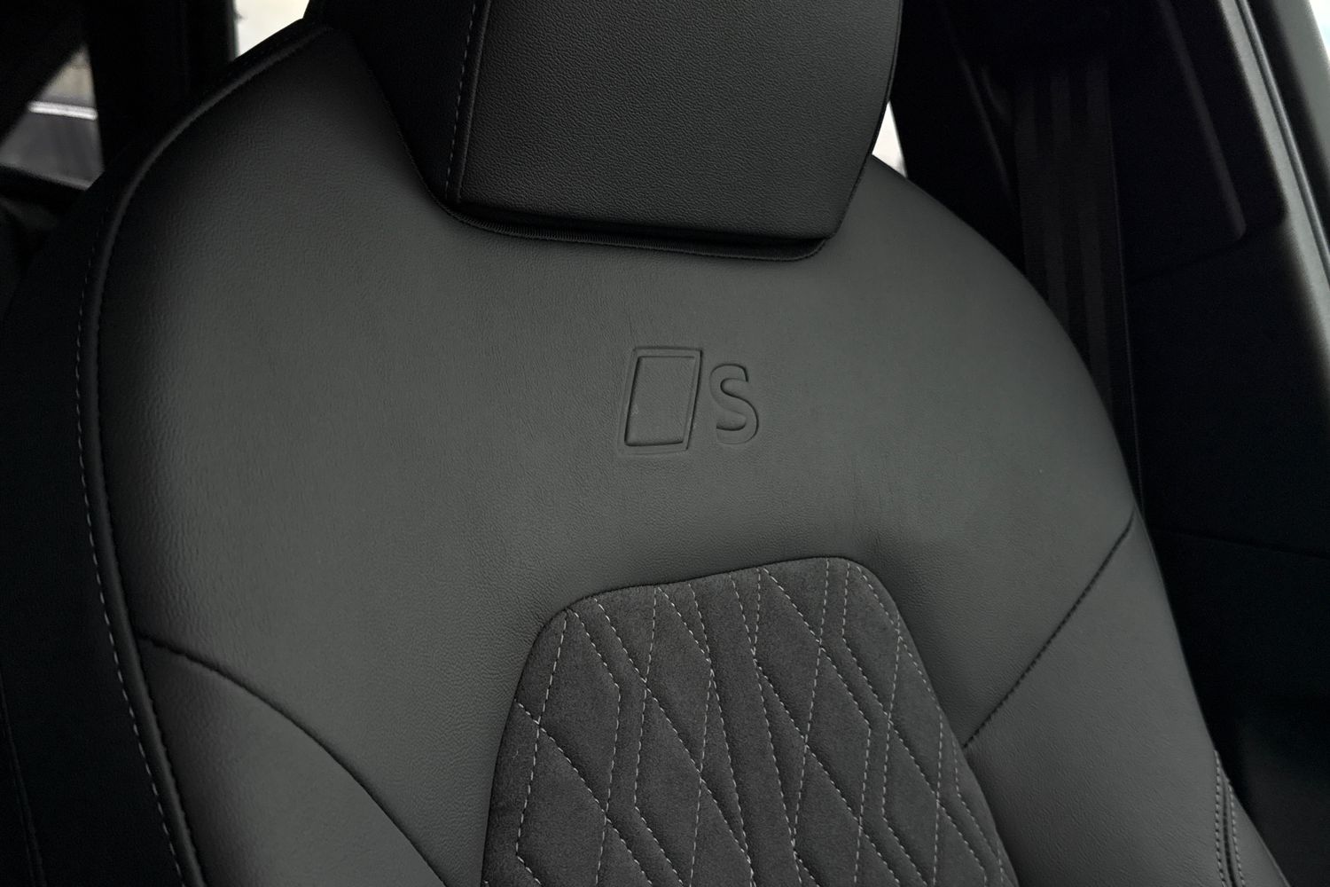 Used Audi A6 Saloon 2025 for sale - 76884225: Photo 41