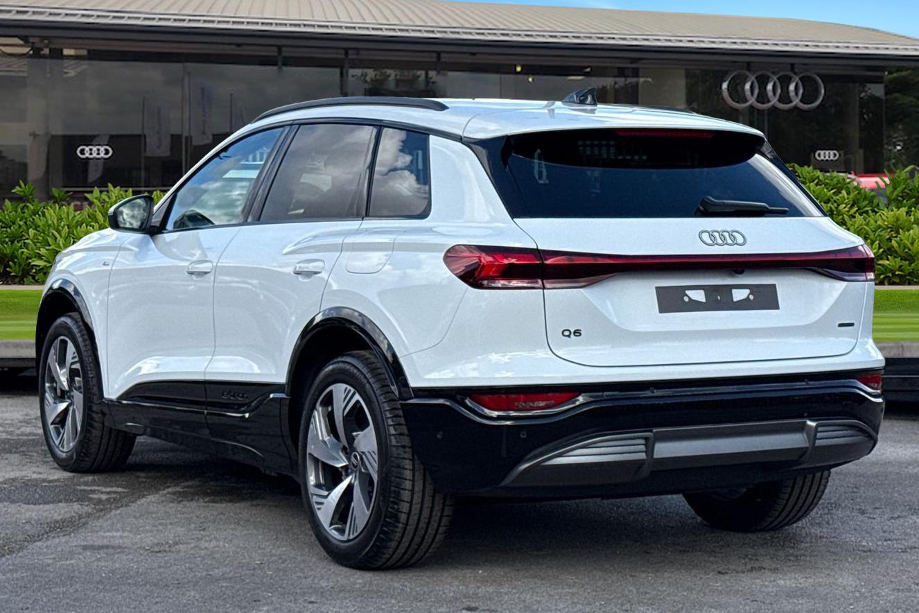 Used Audi Q6 e-tron 2026 for sale - 77382485: Photo 2