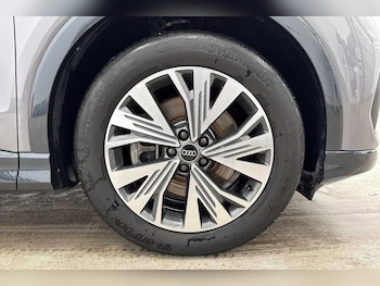 Used Audi Q4 e-tron 2025 for sale - 78629200: Photo
