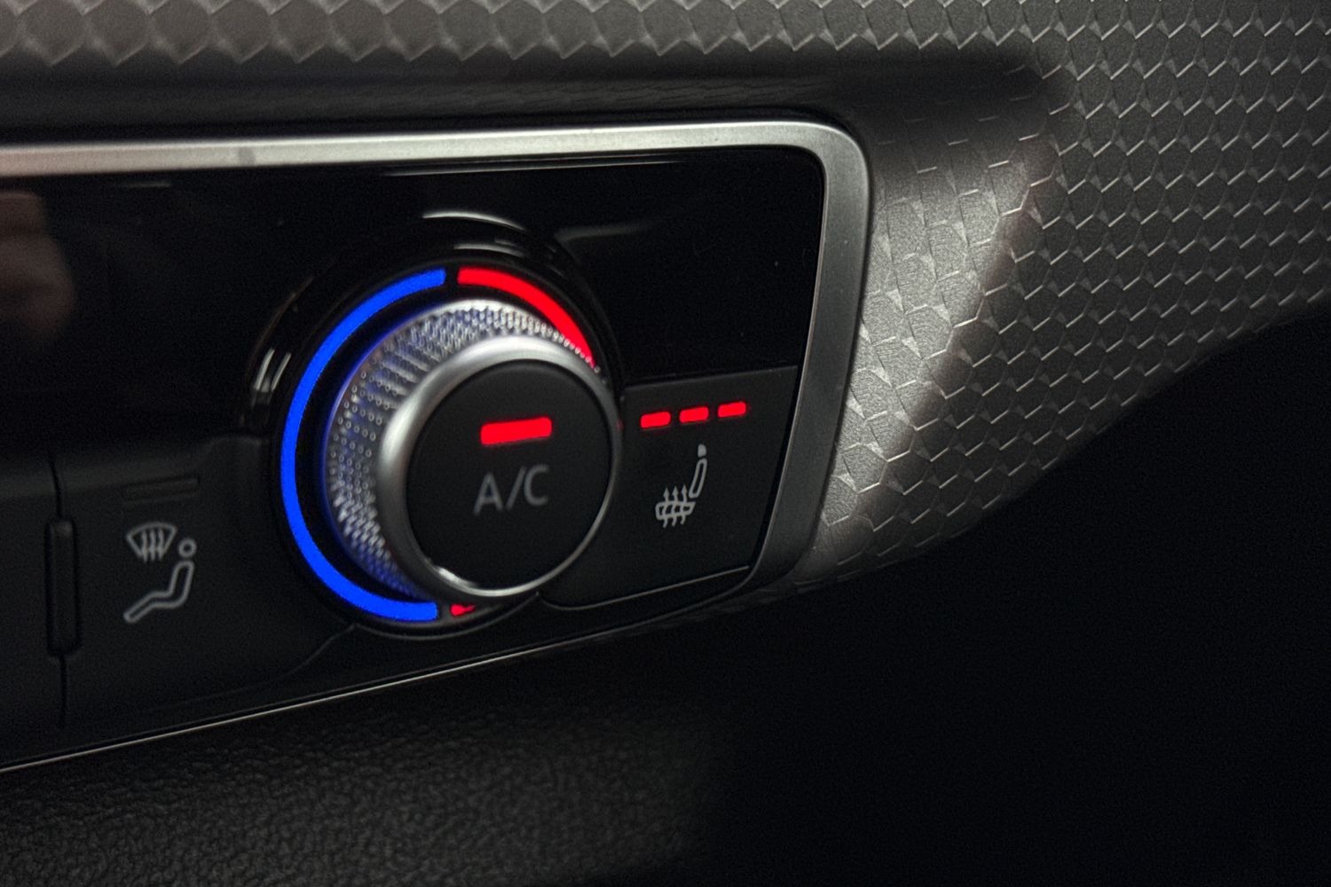 Used Audi A1 2023 for sale - 77308703: Photo 37