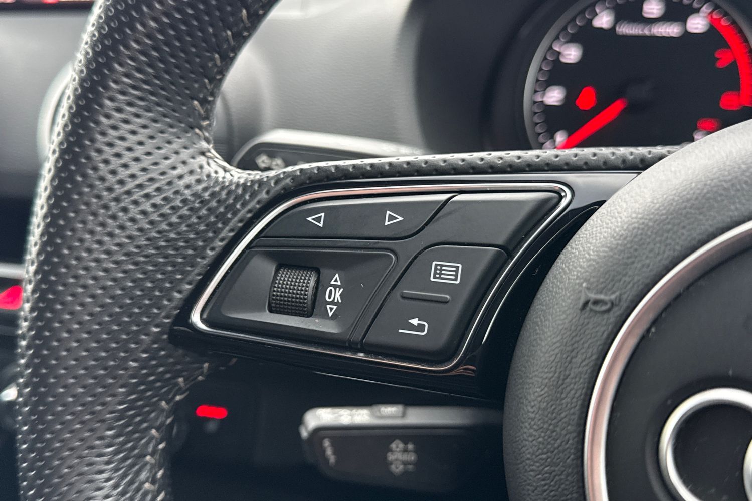 Used Audi Q2 2020 for sale - 77458799: Photo 33