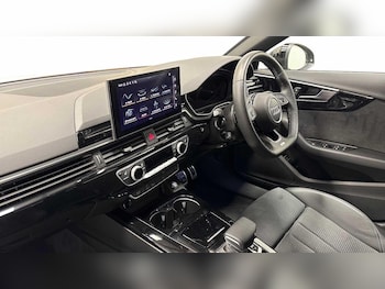Used Audi A4 2022 for sale - 76274593: Photo 2