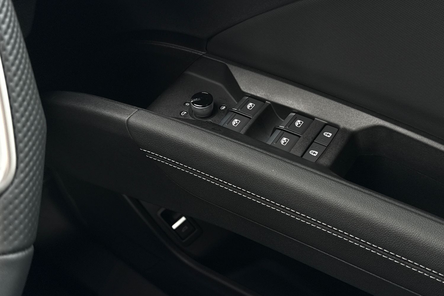 Used Audi Q4 e-tron 2025 for sale - 76480856: Photo 41