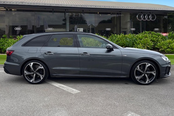 Used Audi A4 2023 for sale - 76218631: Photo 3