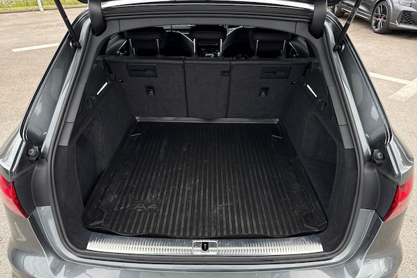 Used Audi A4 2023 for sale - 76218631: Photo 7
