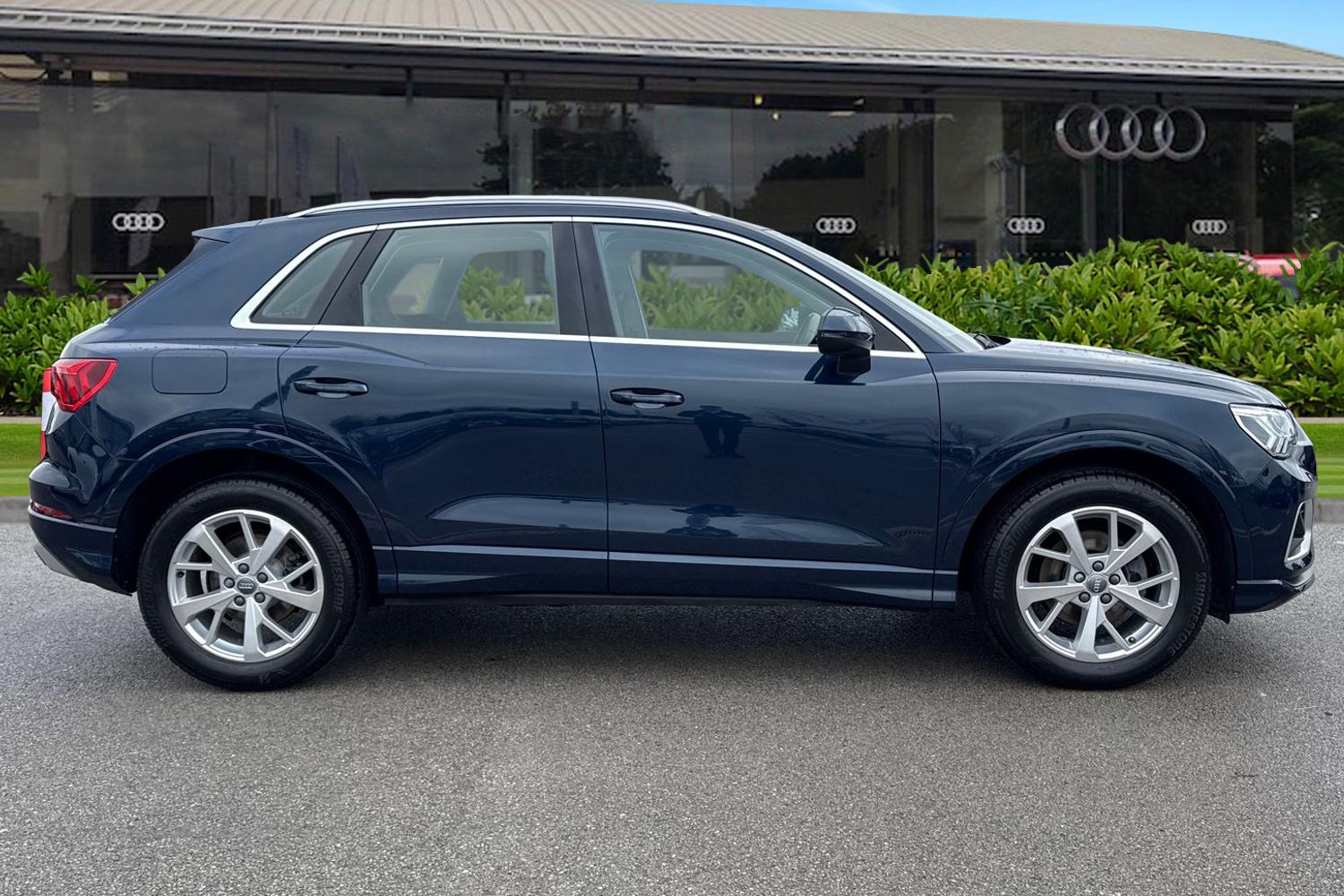 Used Audi Q3 2020 for sale - 77494109: Photo 3