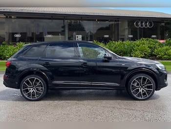 Used Audi Q7 2026 for sale - 79125613: Photo