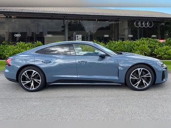 Used Audi e-tron 2022 for sale - 75919660: Photo