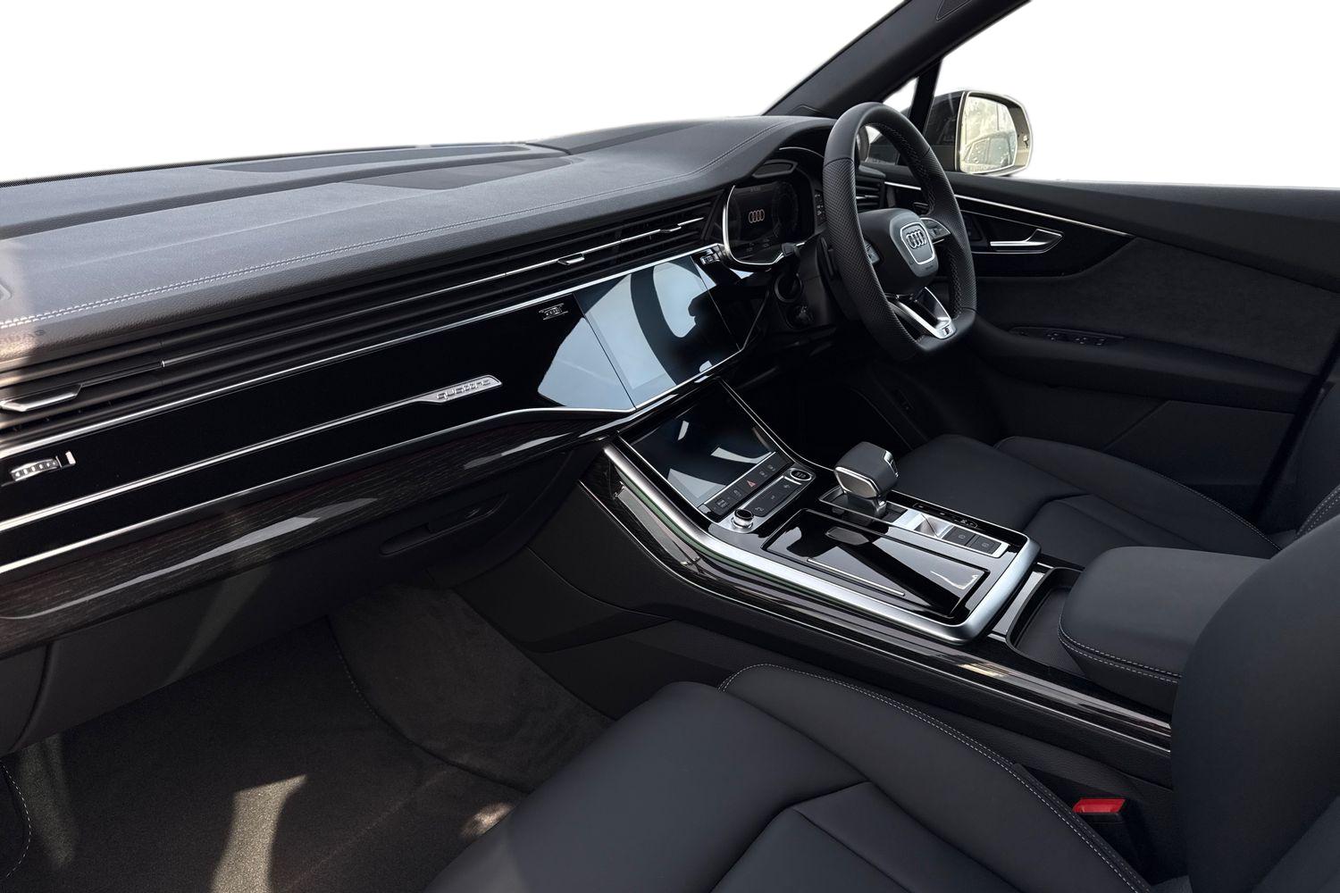 Used Audi Q7 2025 for sale - 76300007: Photo 14