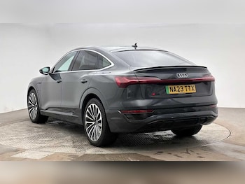 Used Audi Q8 2023 for sale - 79558872: Photo