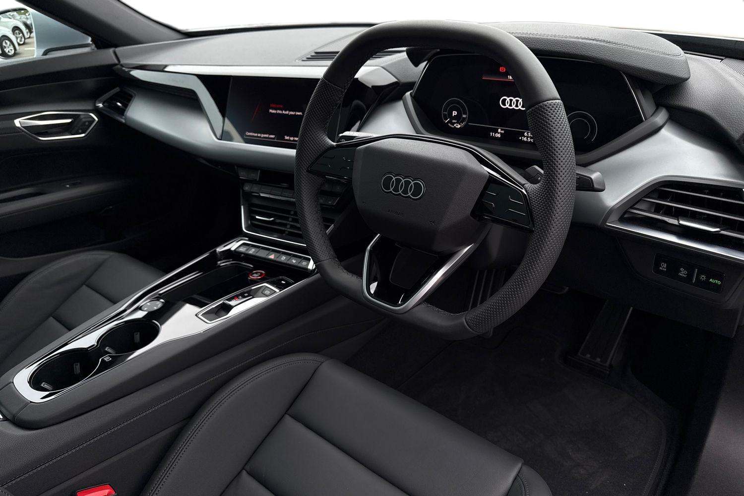 Used Audi e-tron GT 2025 for sale - 76171228: Photo 13