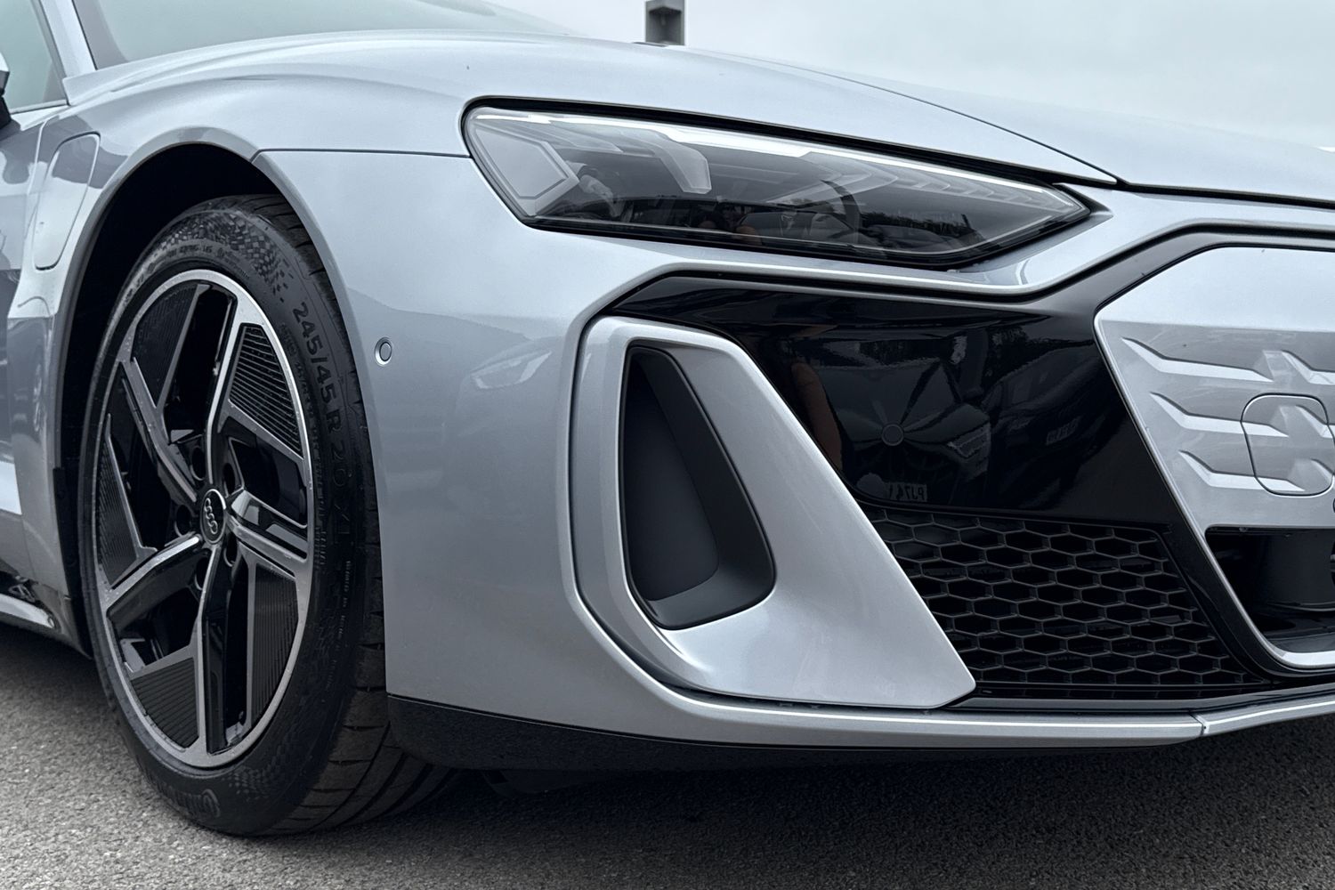 Used Audi e-tron GT 2025 for sale - 76171228: Photo 8
