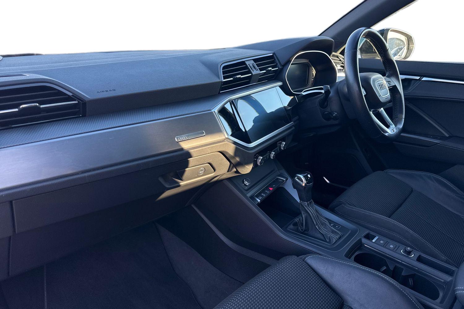 Used Audi Q3 2020 for sale - 76705521: Photo 14