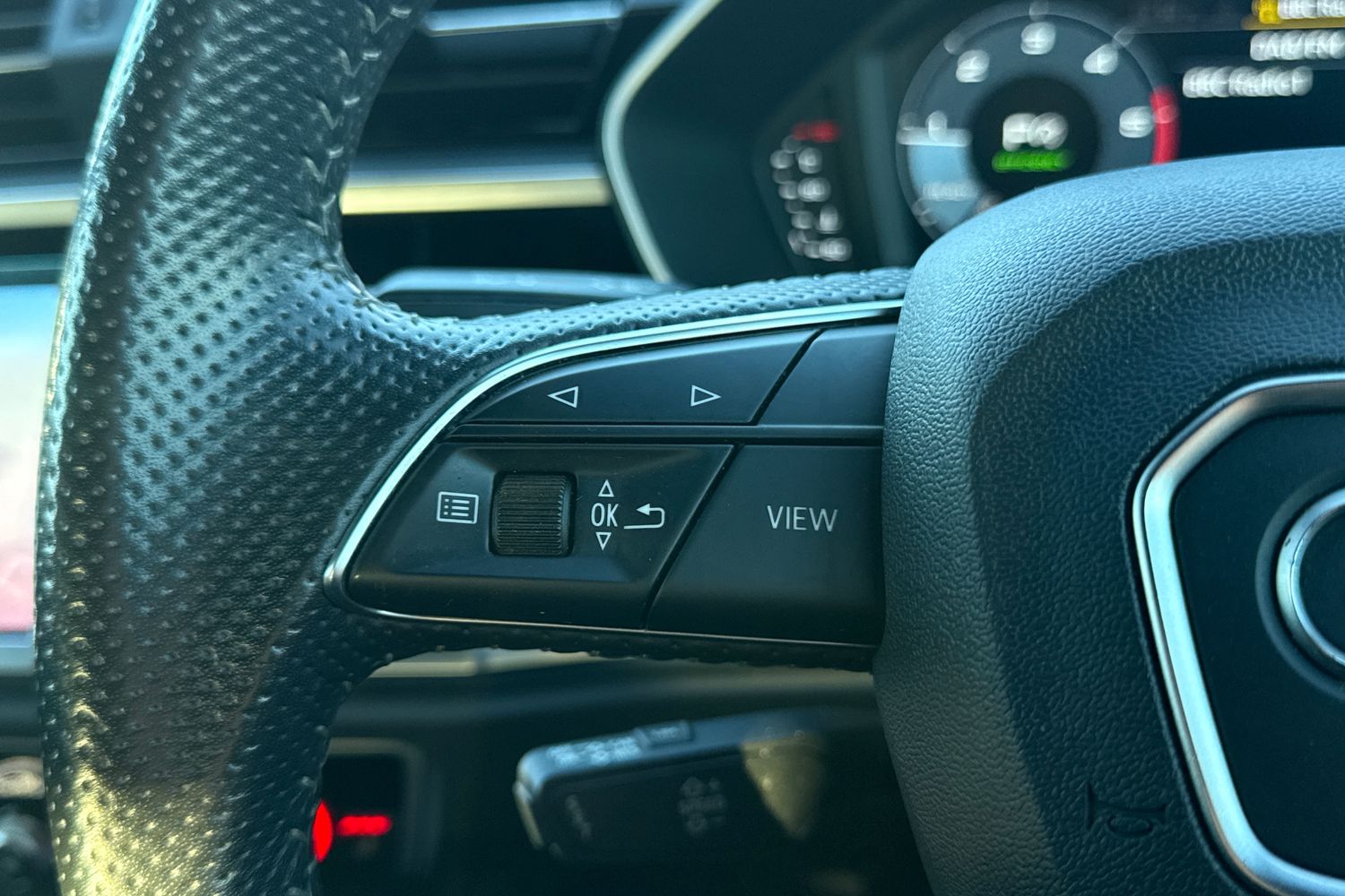 Used Audi Q3 2020 for sale - 76705521: Photo 34