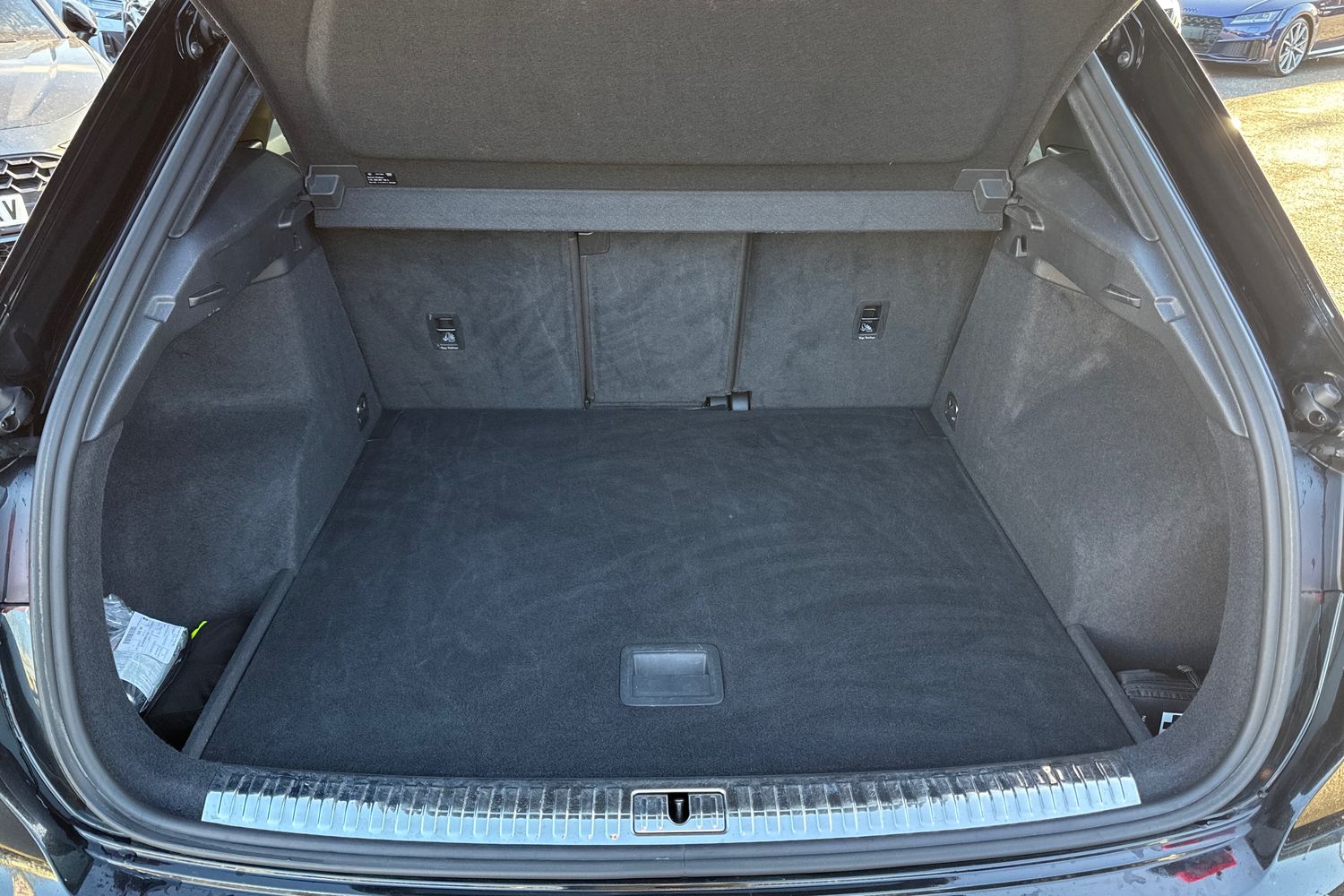 Used Audi Q3 2020 for sale - 76705521: Photo 6