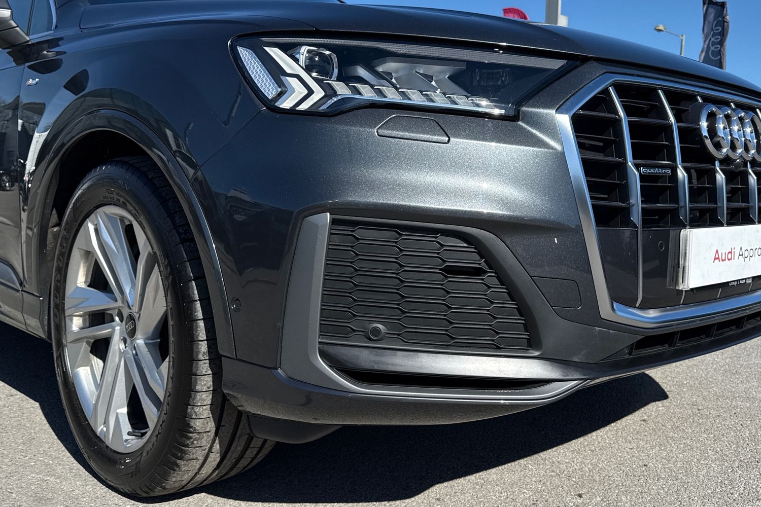 Used Audi Q7 2023 for sale - 78155070: Photo 9