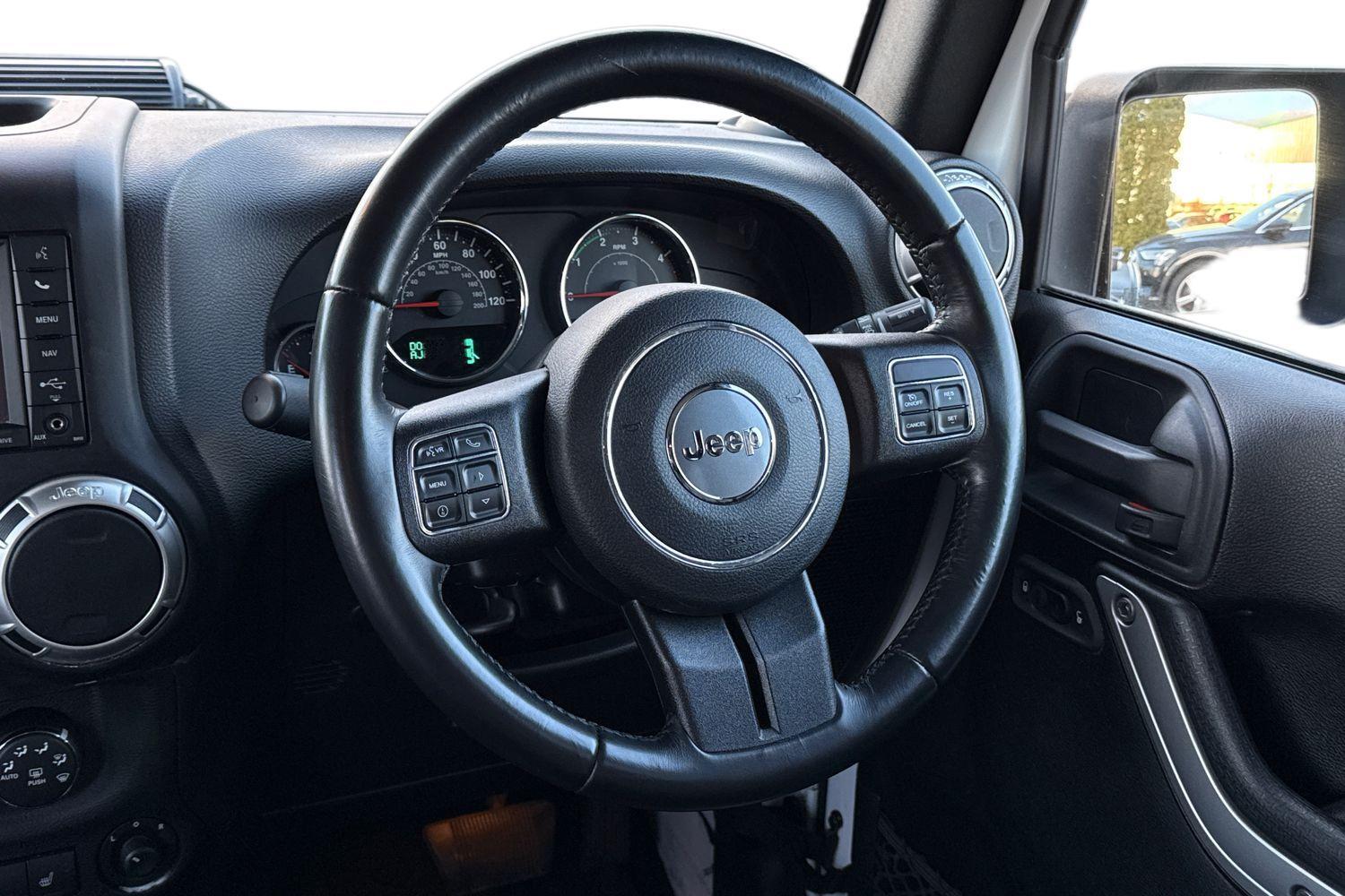 Used Jeep Wrangler 2016 for sale - 77014026: Photo 12