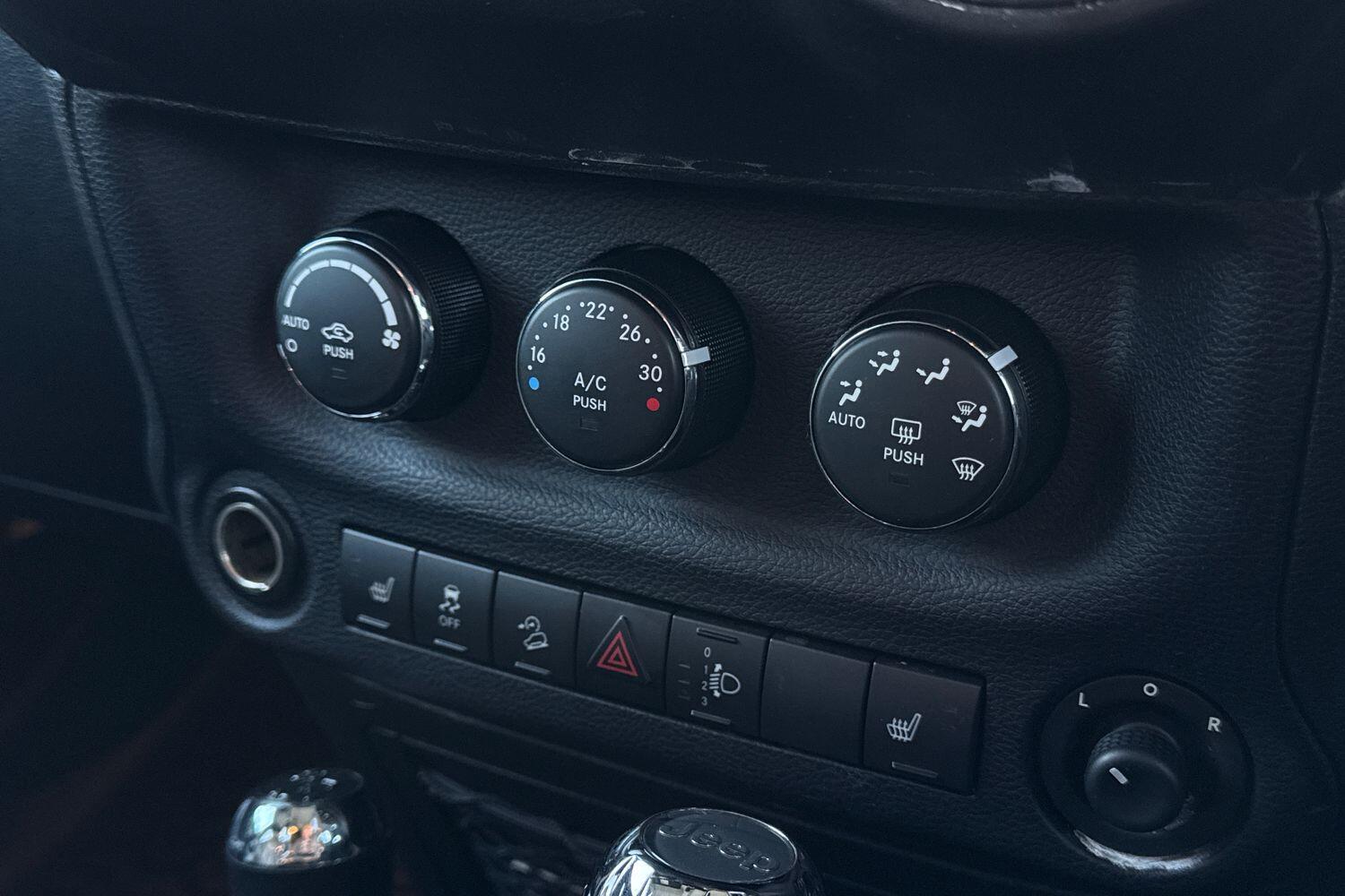 Used Jeep Wrangler 2016 for sale - 77014026: Photo 18